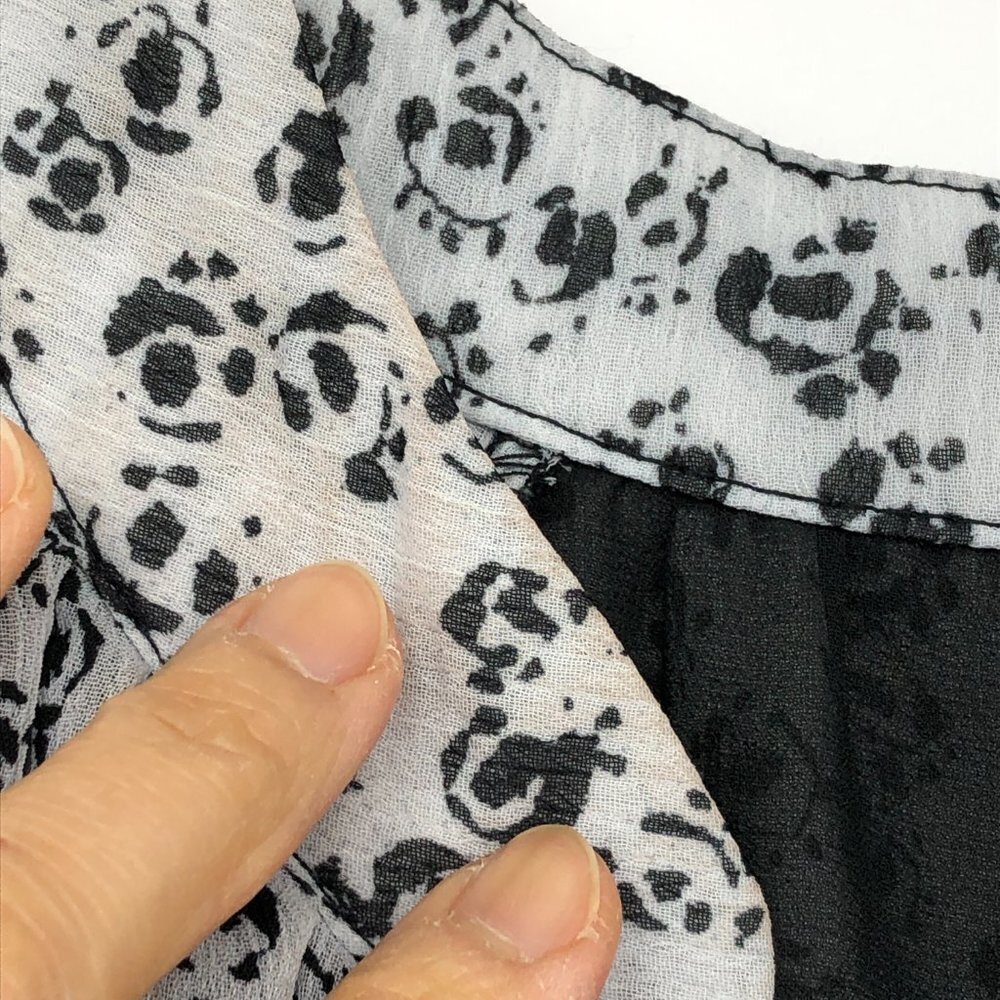 Joie Floral Print Caillie long sleeve Top Black White balloon sleeve Blouse M - Picture 12 of 15